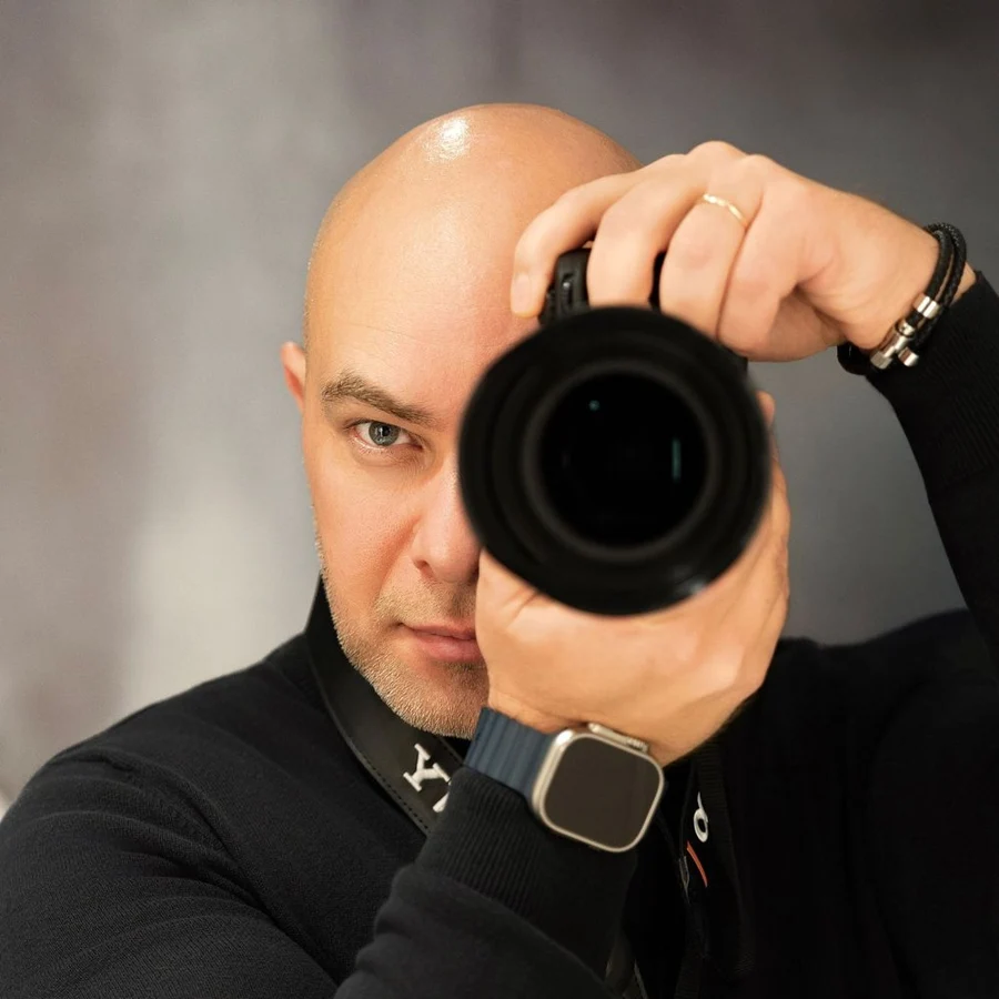 Ruslan Sayed with his camera