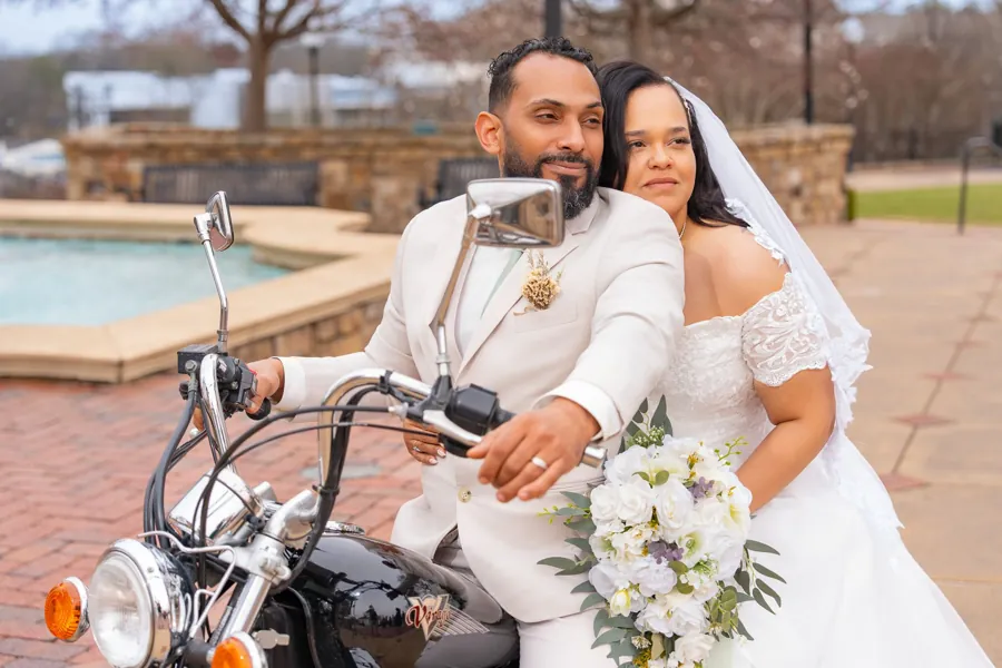 Weddings & portraits